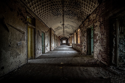 Insane Asylum - Medium/Hard